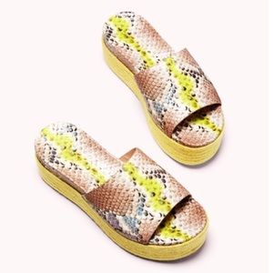 🆕{Kate Spade} Zia Espadrille Sandals